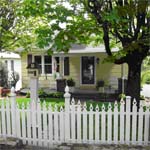 LENTZ COTTAGE OF
BLOWING ROCK